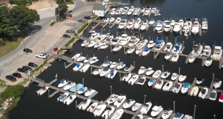Ponaug Marina