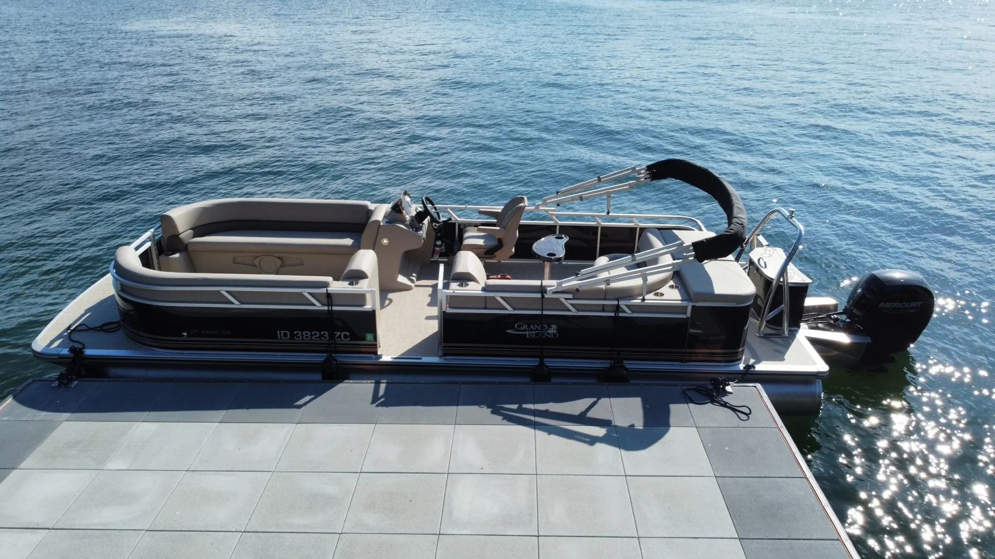 Beeracuda Boat Rentals