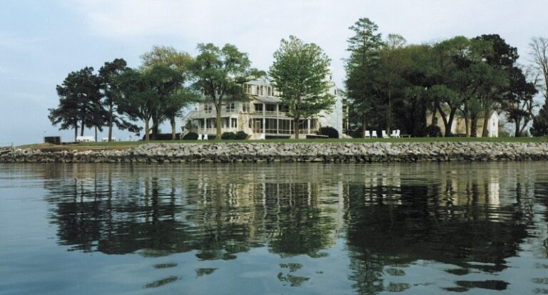 Island View Marina