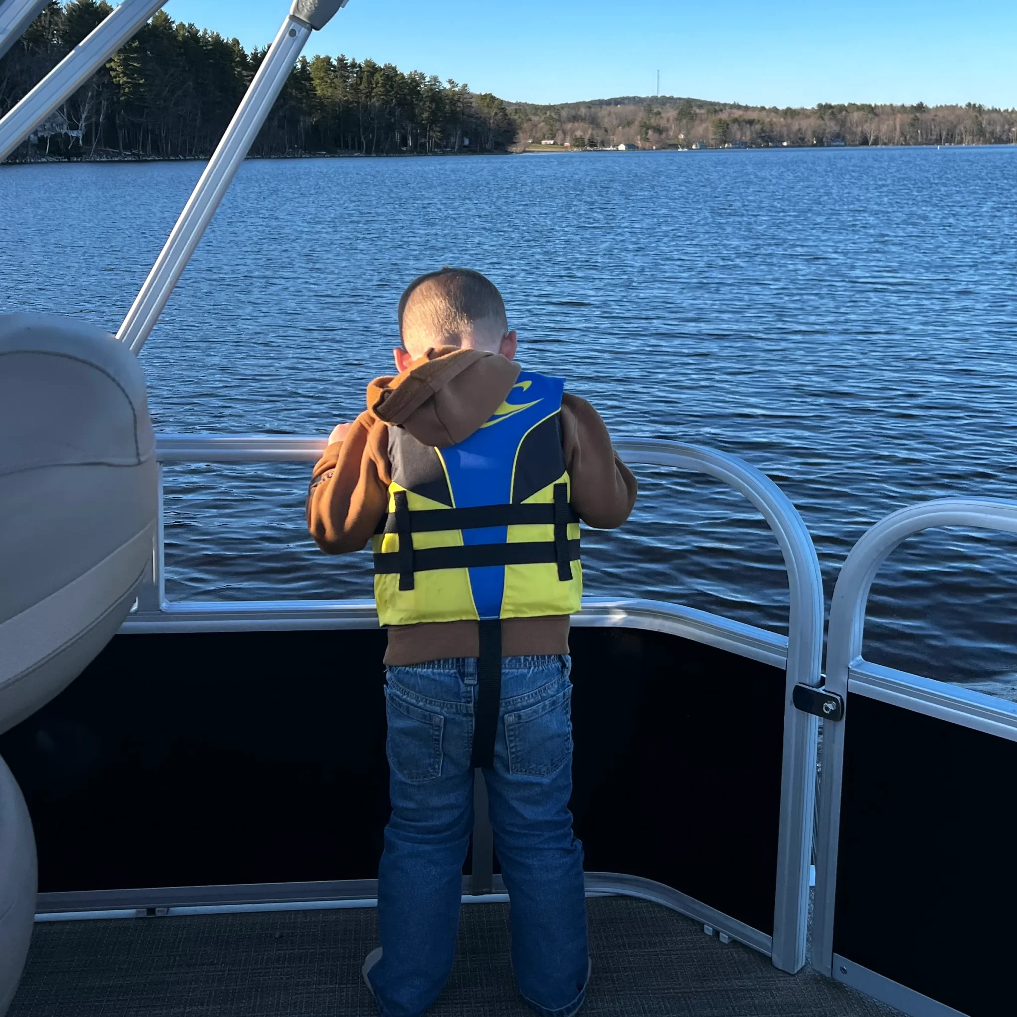 Dam Boat Rental – photo 1 of 5