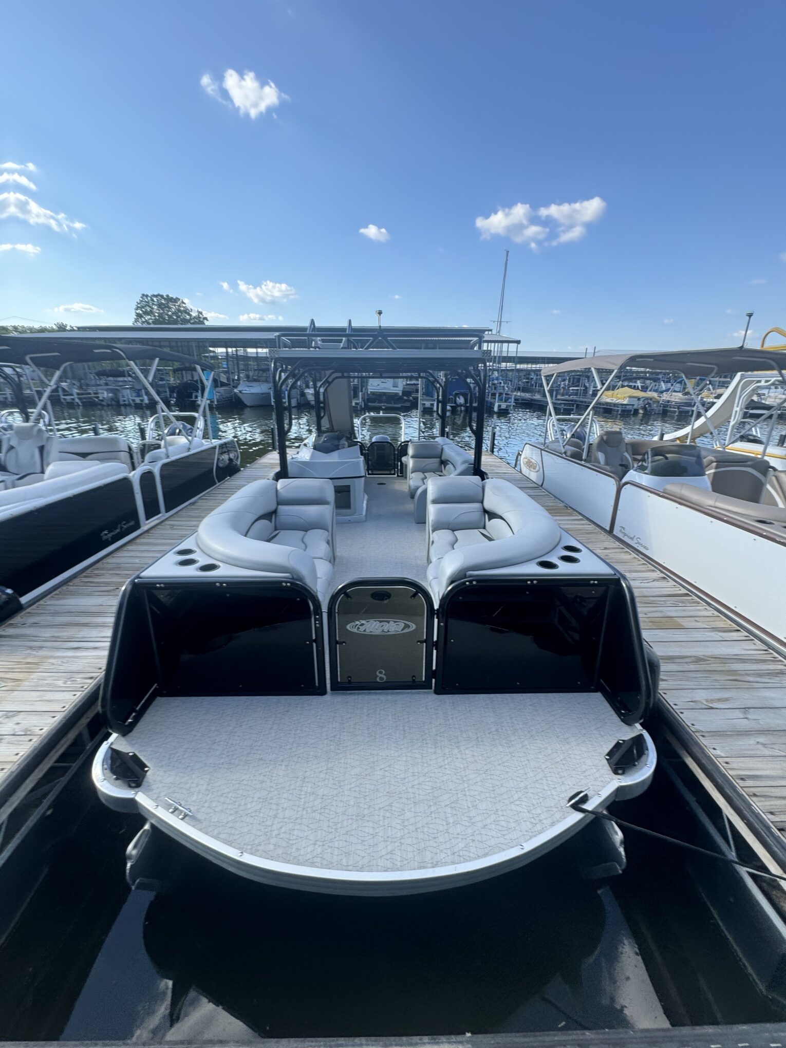 Sweetwater Pontoon Rentals