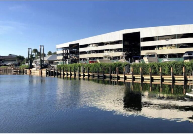 PORT 32 Marinas