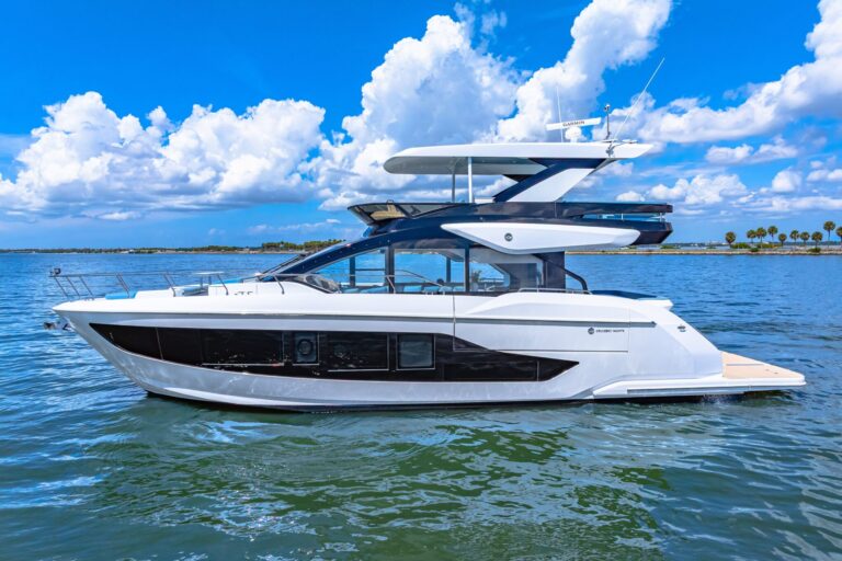 MarineMax Sales Office