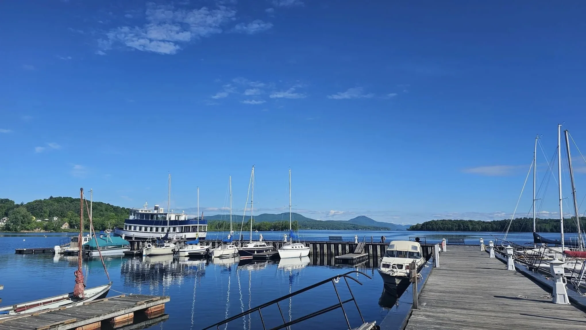 Northern Star Lake Cruises