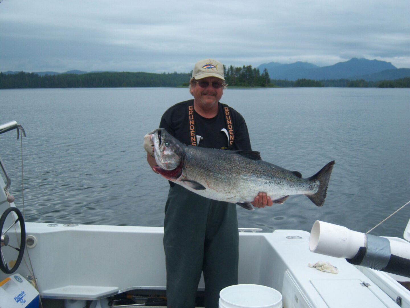 Alaska’s Log Cabin Resort