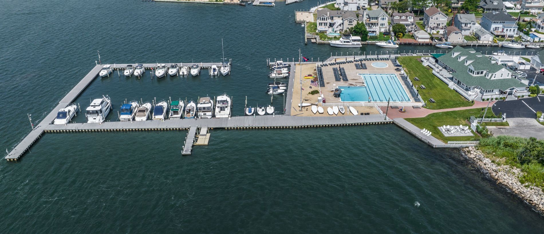 Unqua Corinthian Yacht Club