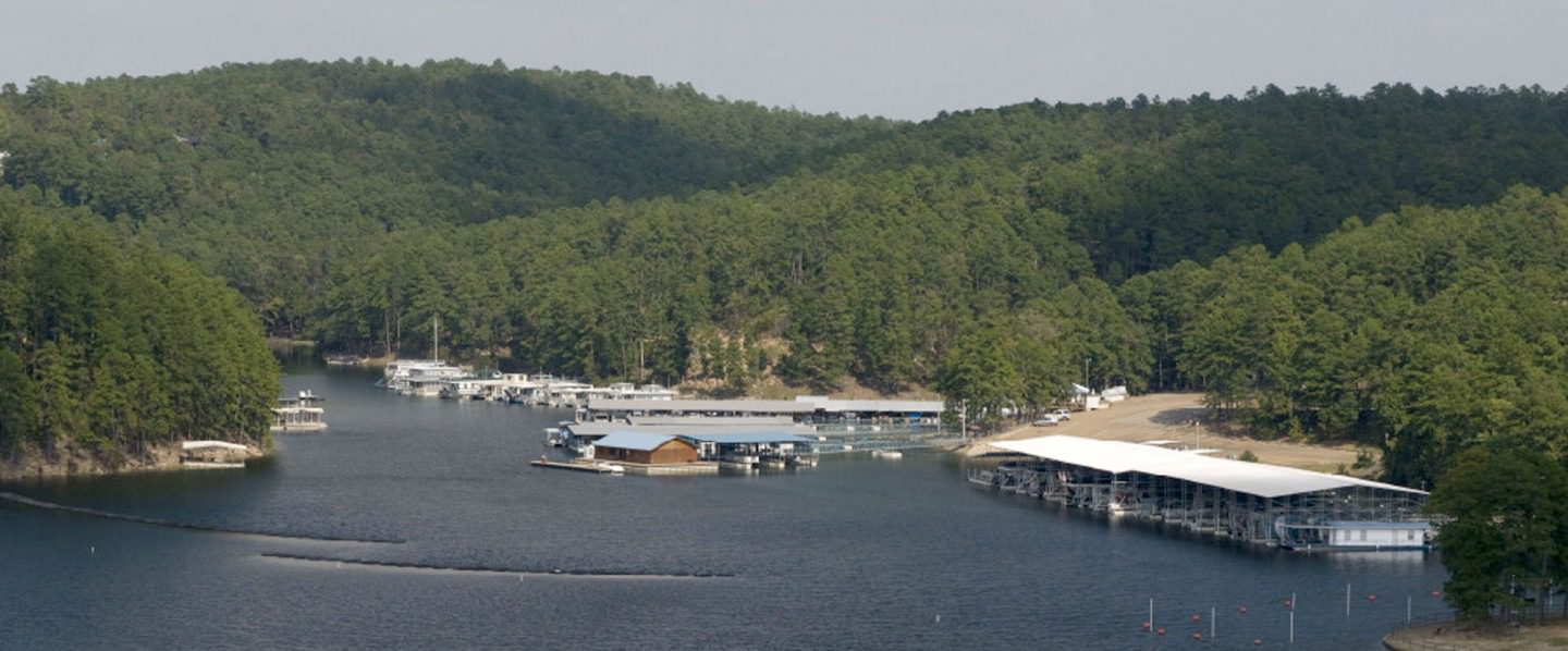 Swaha Lodge & Marina