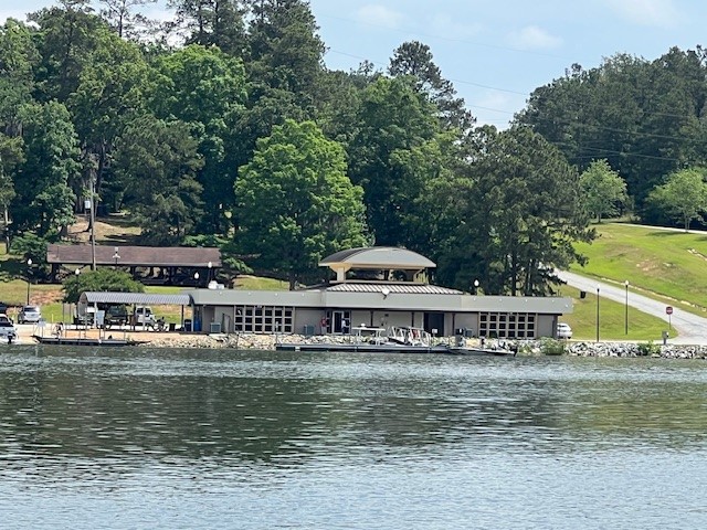 Lake Oliver Marina