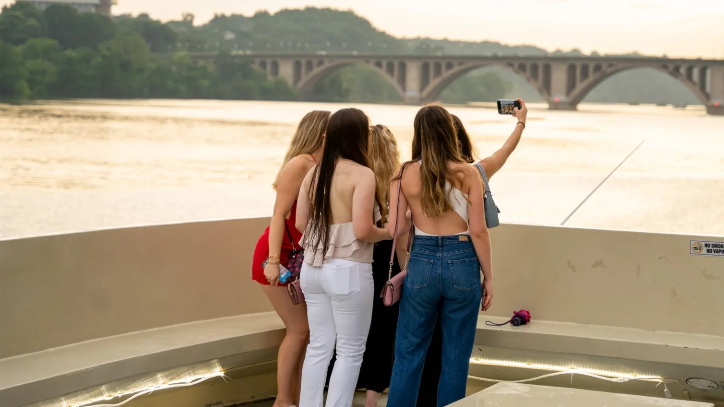 Boomerang Tours, Inc.