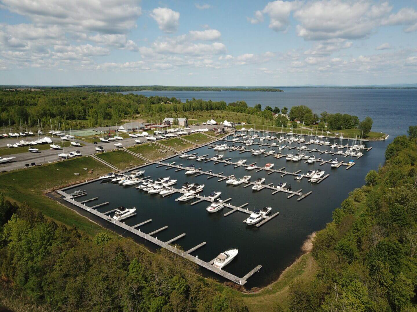 Treadwell Bay Marina & Resort