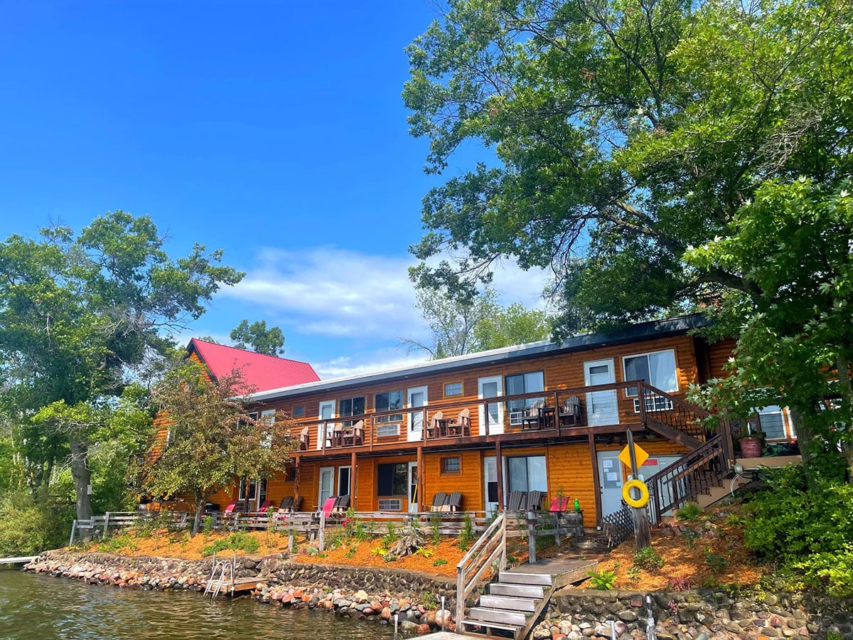 Curriers Lakeview Lodge