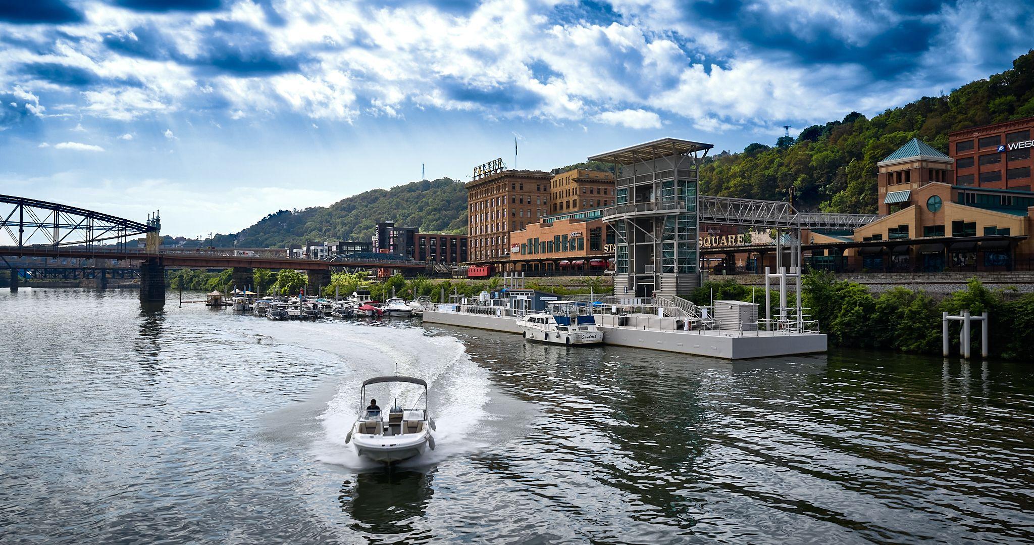 Freedom Boat Club and Marina (Station Square)