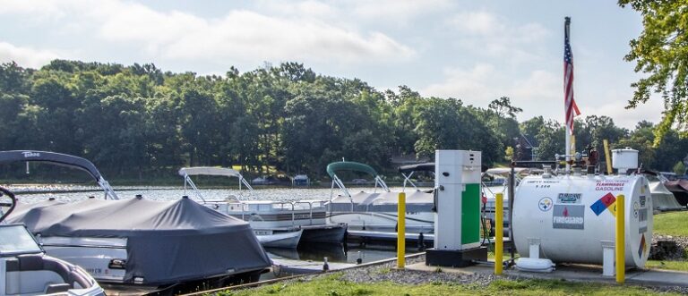 Lobdell Lake Boathouse Marina