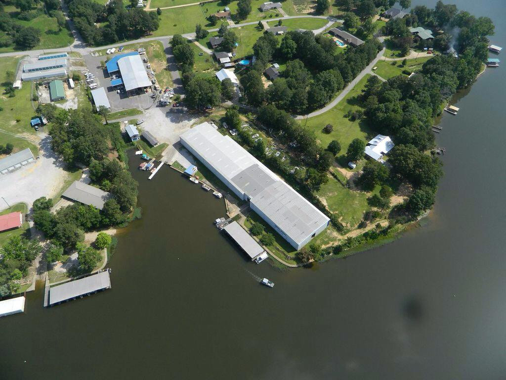 Pier 43 on Lake Tuscaloosa