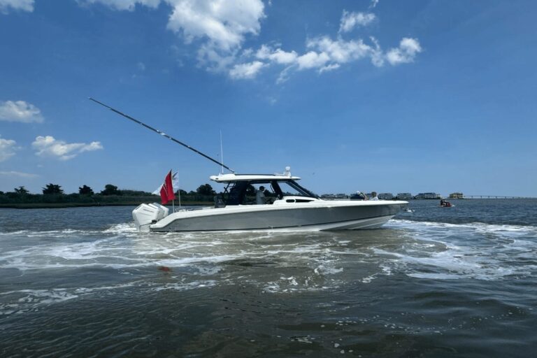 MarineMax Ocean View