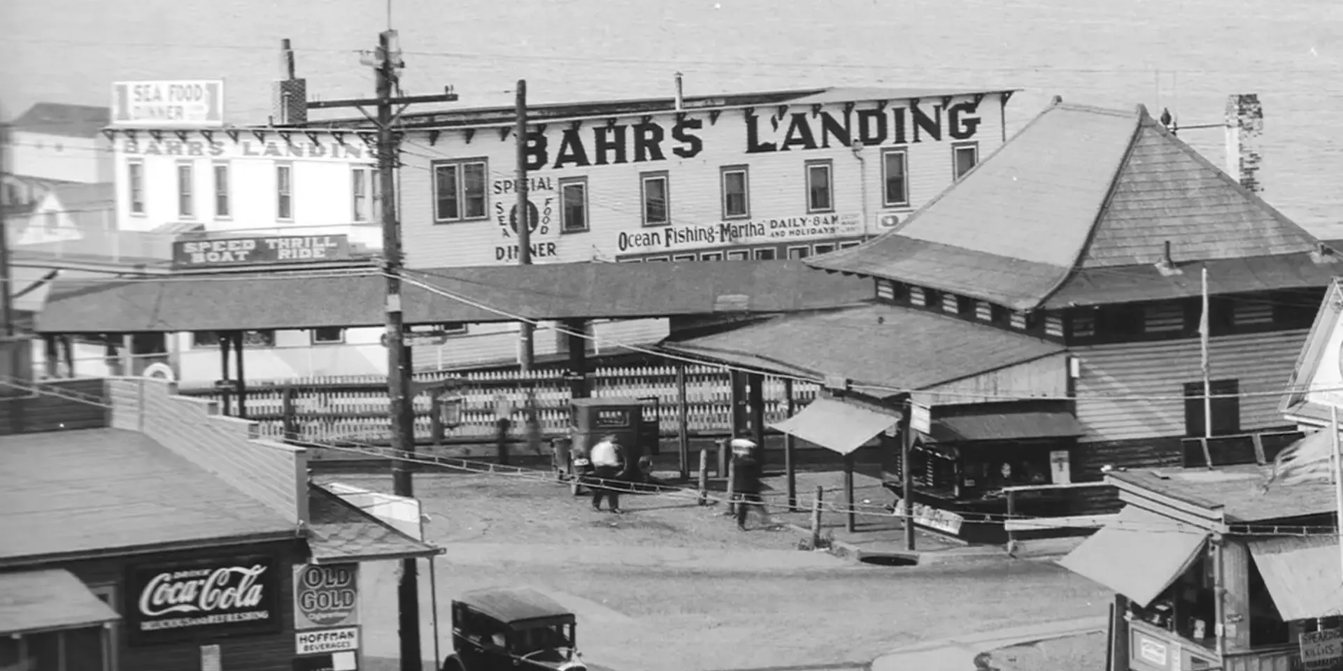 Bahrs Landing Famous Seafood Restaurant & Marina