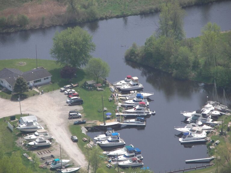 Oconto Yacht Club