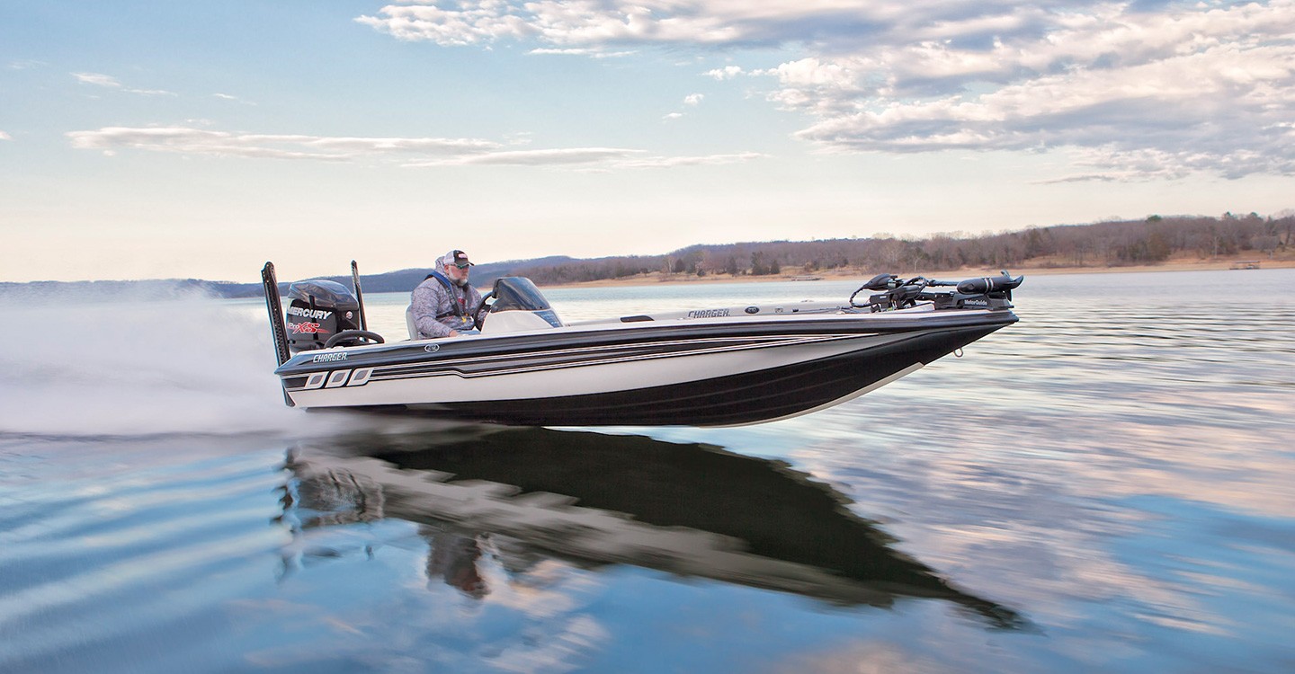 CHARGER BOATS