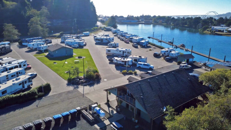 McKinley’s Marina & RV Park