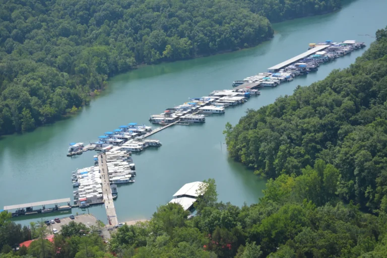 Hendricks Creek Resort