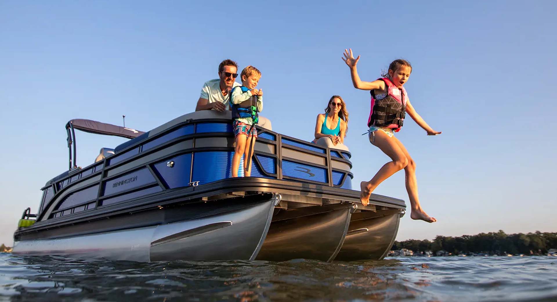 Berkshire U-Drive Boat Rental