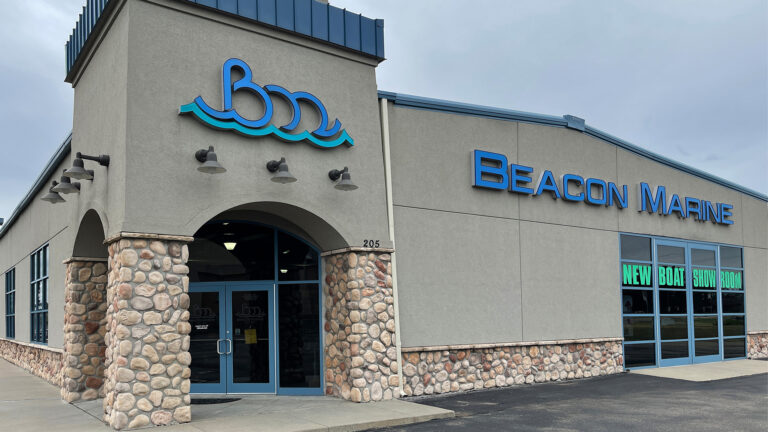 Beacon Marine: KS Premiere Boating Center. New & Used Boats.