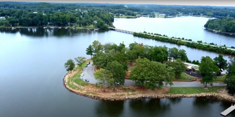 Lake Bowen Boat Rental