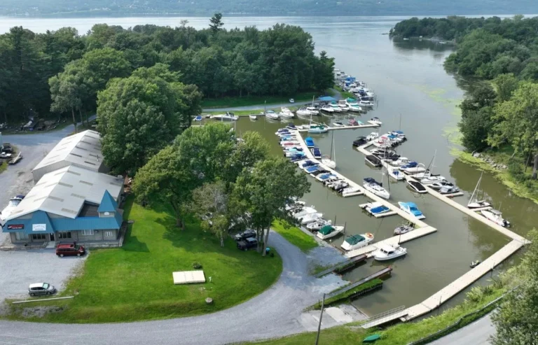 Champlain Bridge Marina Inc.