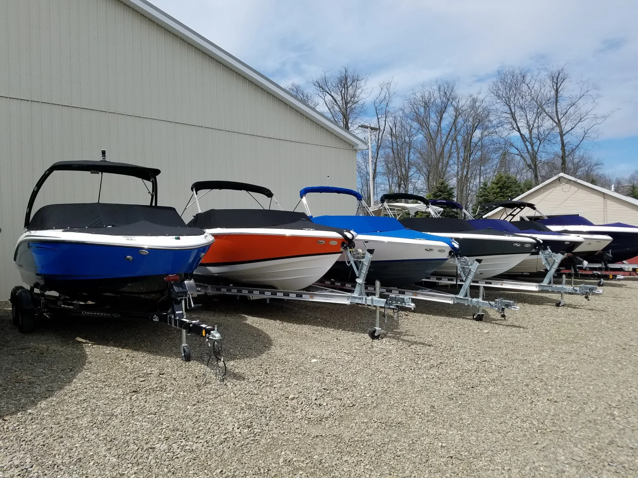 Snug Harbor Marina – Showroom