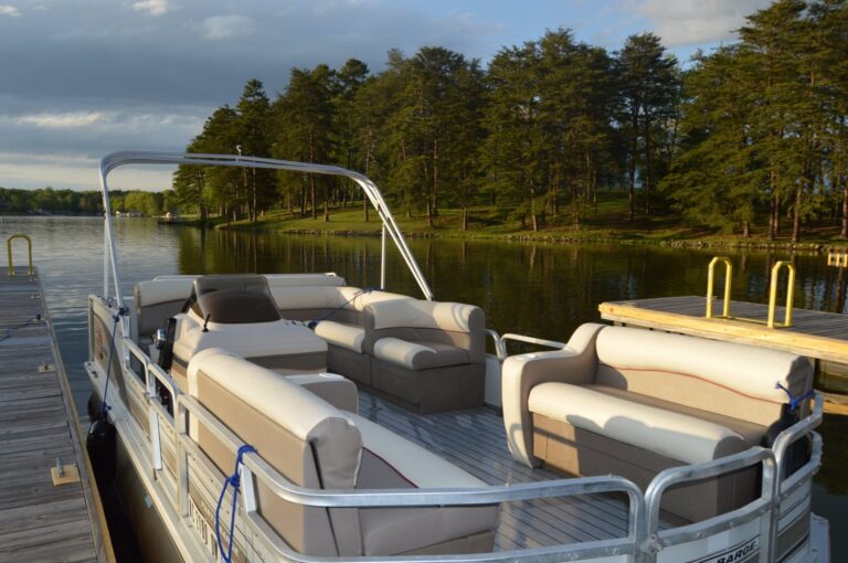 Hyco Lake Boat Rentals