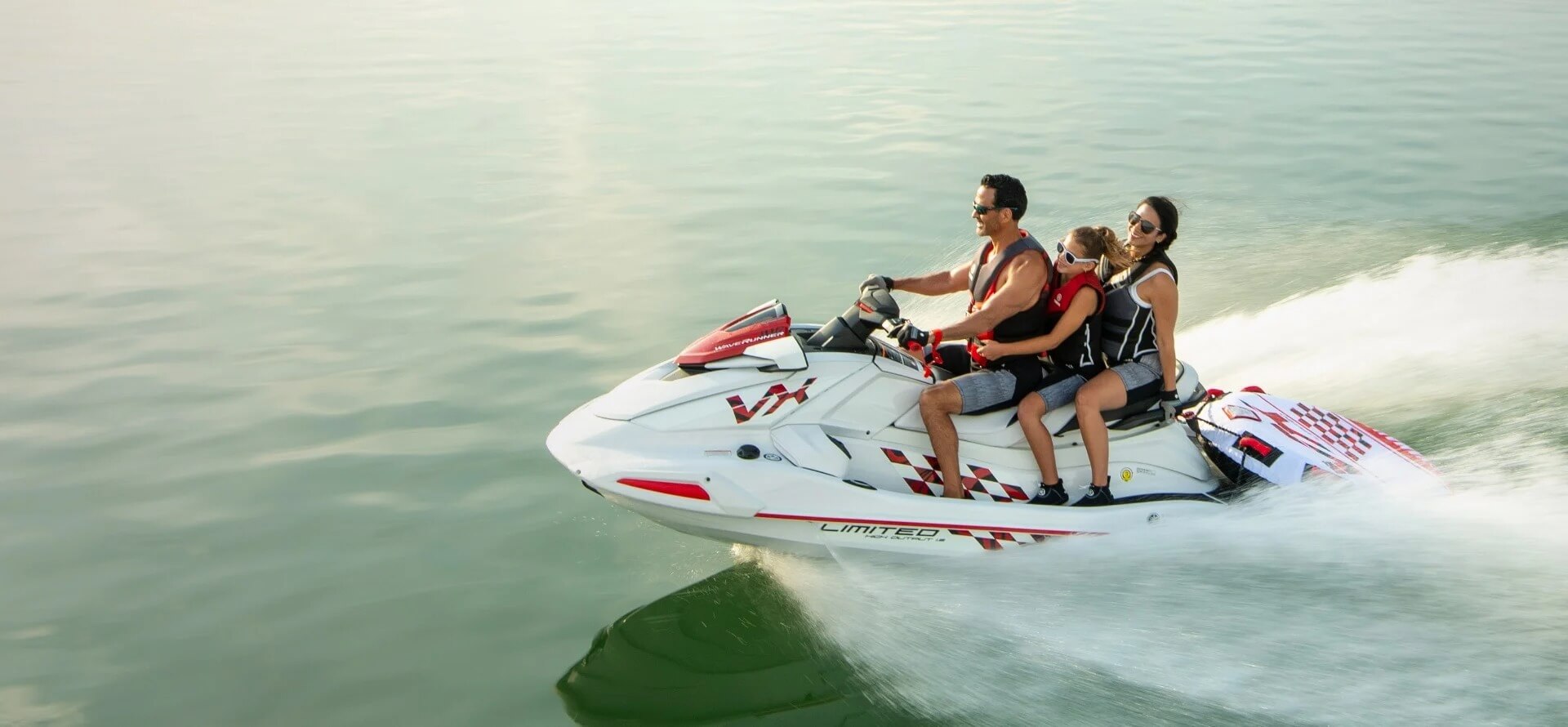 Team Winnebagoland Marine Center