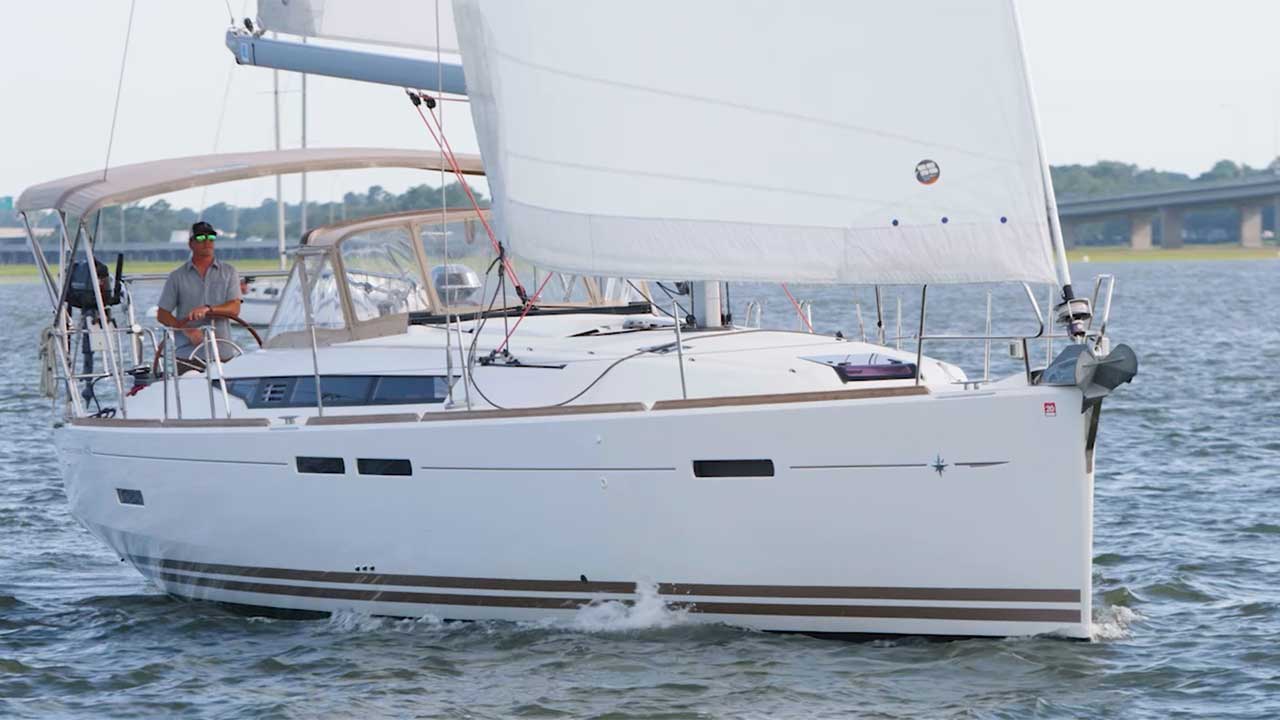Charleston Sailing School & Yacht Charters