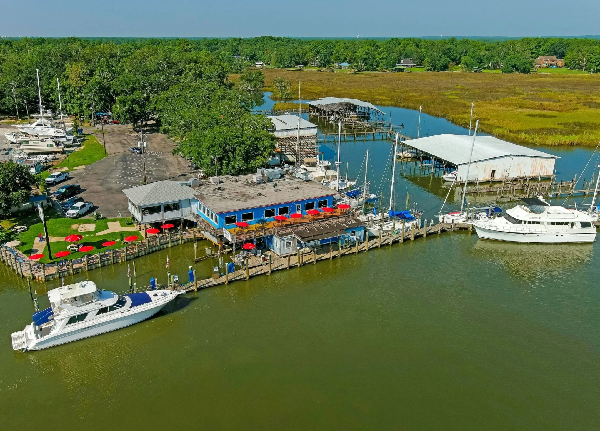 Grand Mariner Marina
