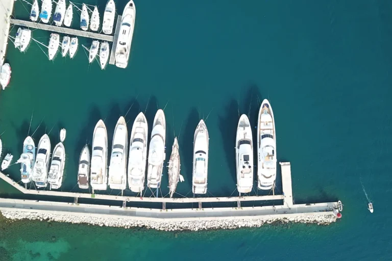 boat clubs in miami