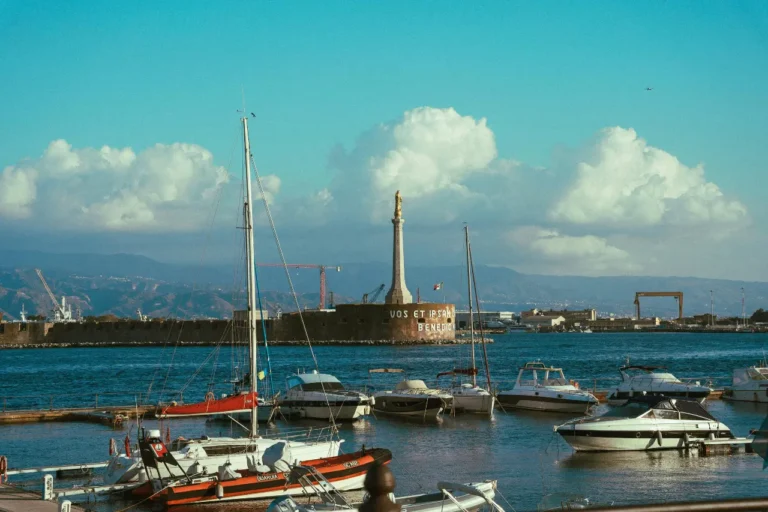 boat clubs in sarasota