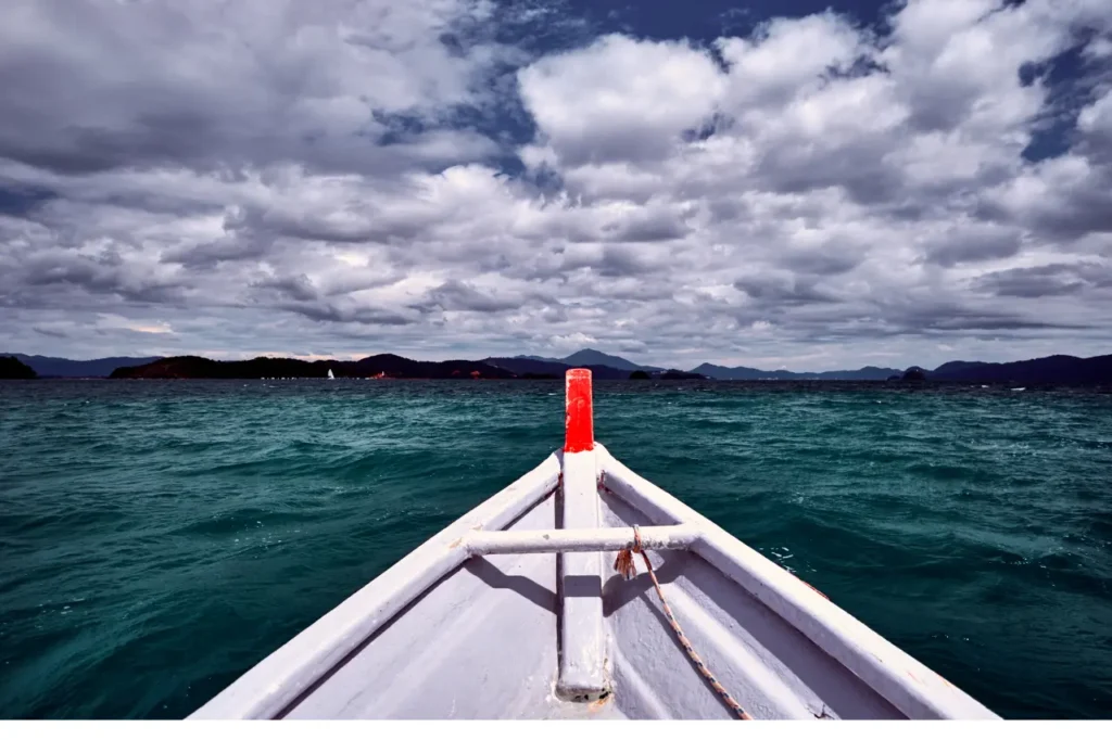 boating right of way