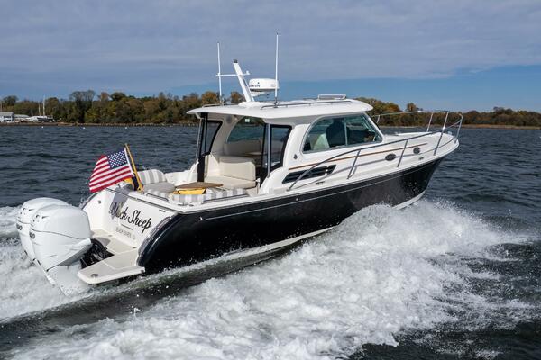 Walczak Yacht Brokerage Service