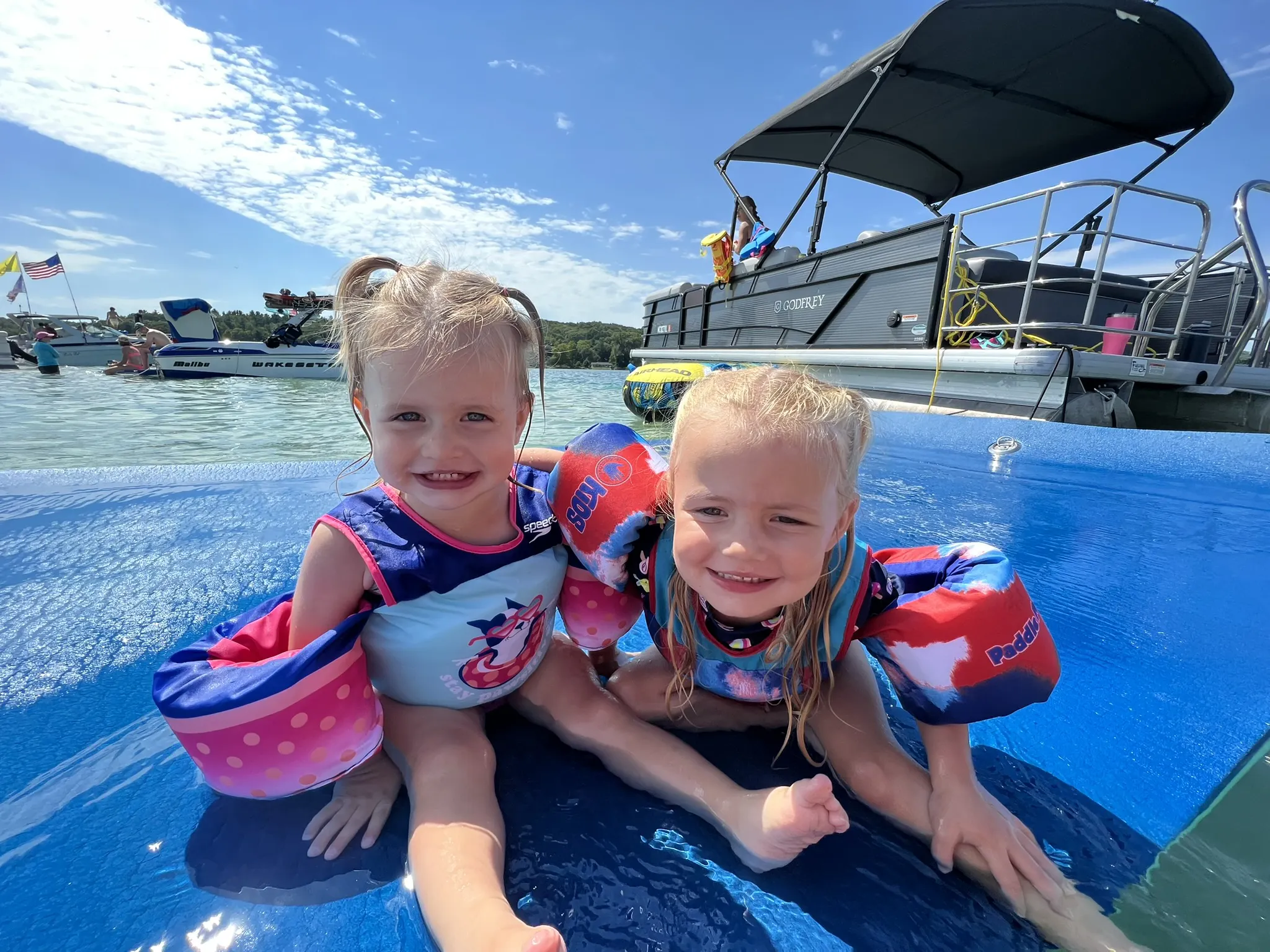 M & K Marine Torch Lake Pontoon Rental