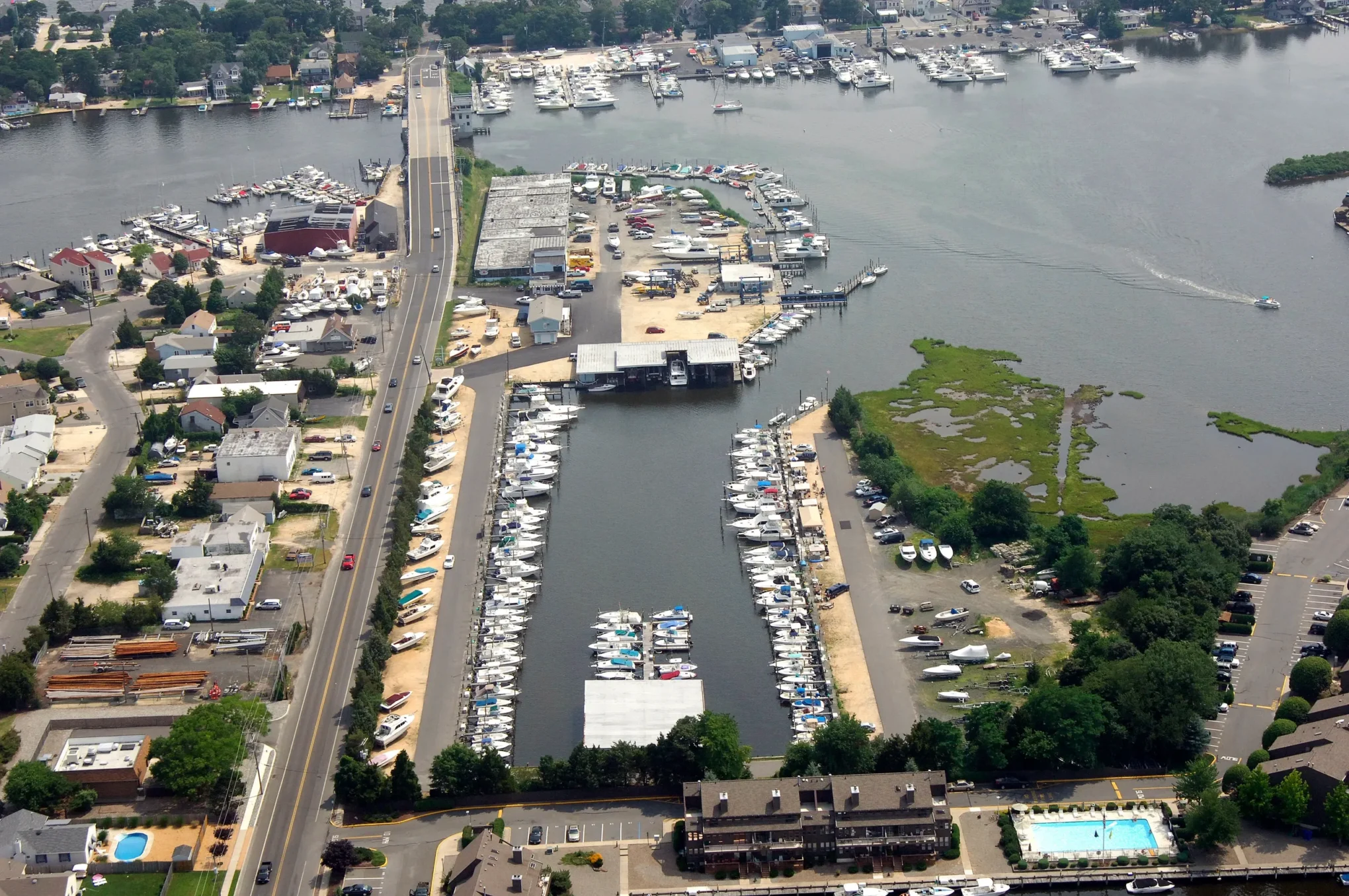 Arnold’s Yacht Basin
