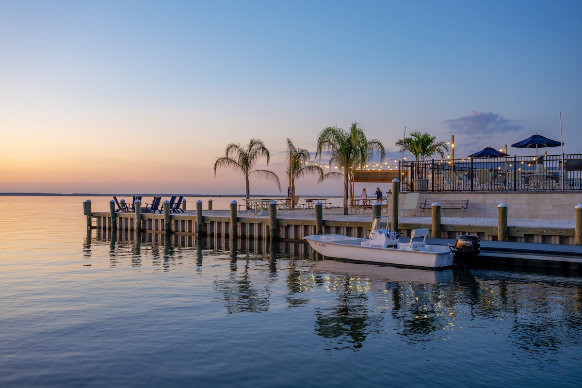 BluFin Bungalows & Marina