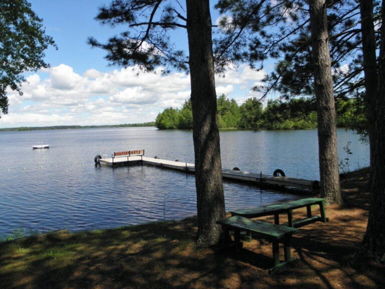 Comfort Cove Resort & Campground