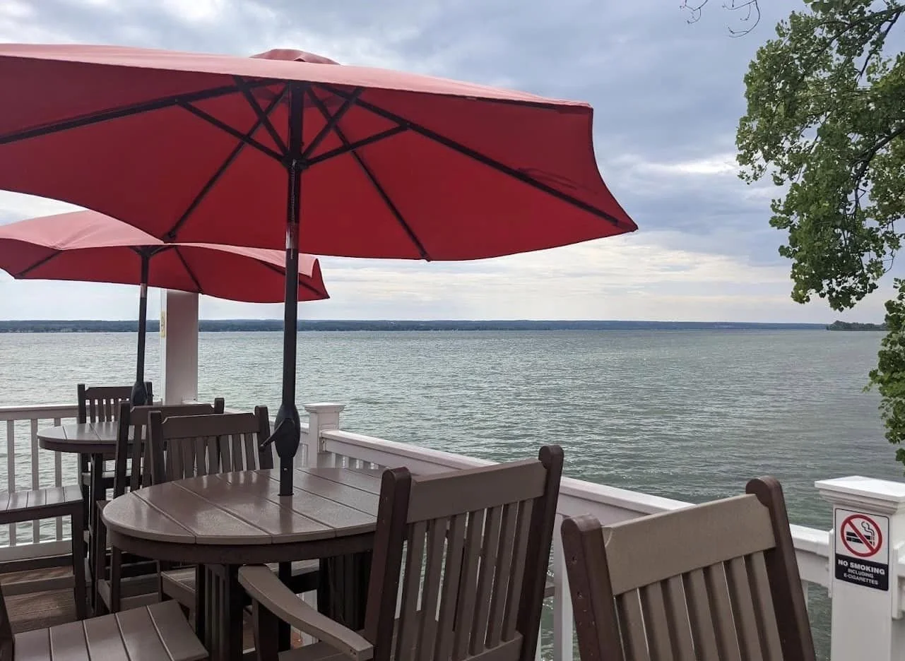 Wolffy’s Grill and Marina