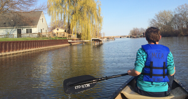 Motor City Canoe Rental Oakwoods Metropark
