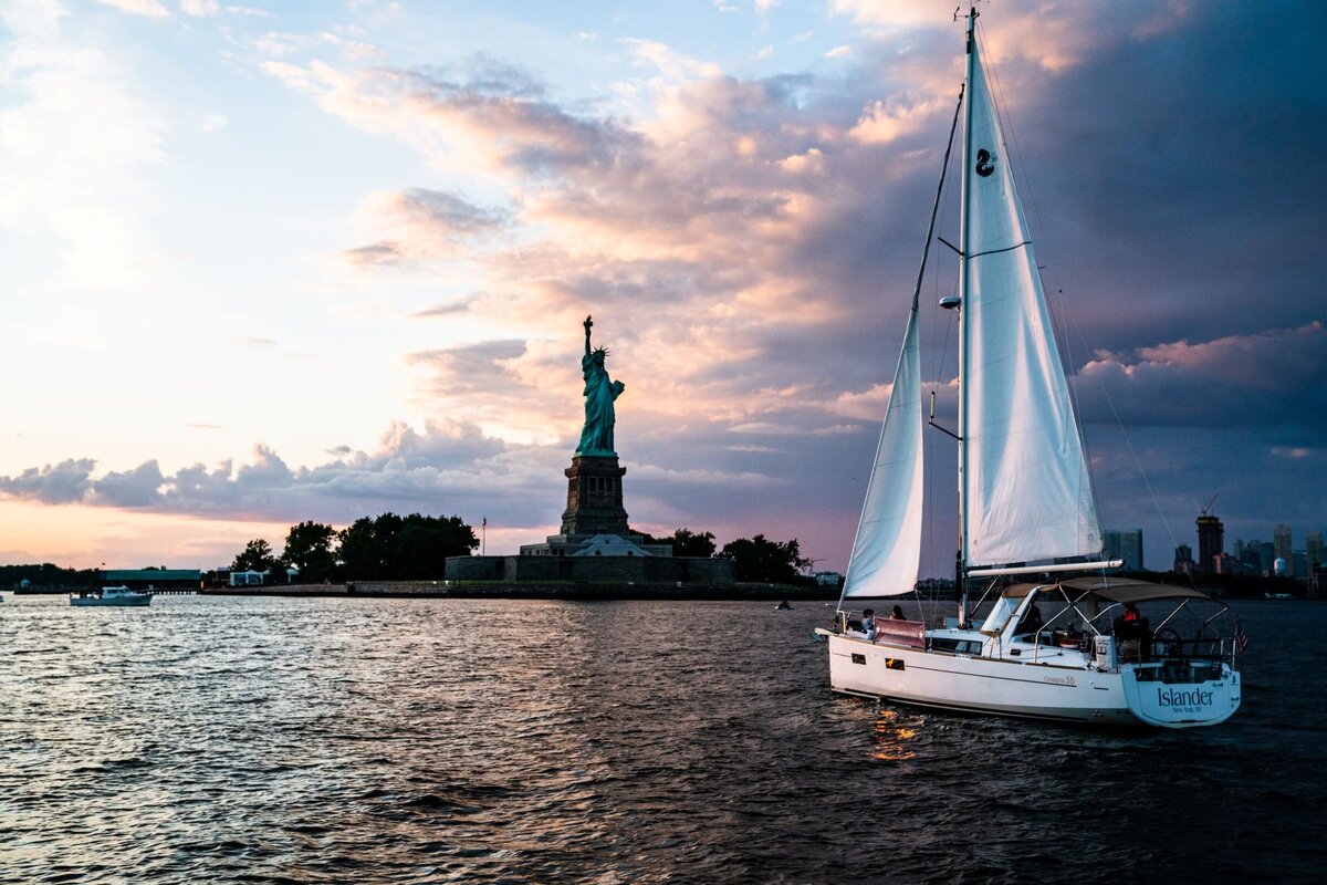 Sailing Islander NYC