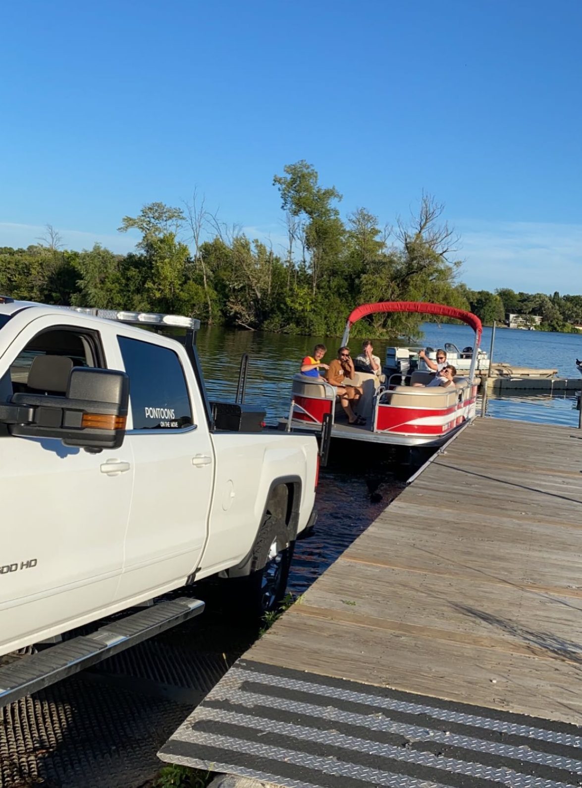 Pontoons on the Move