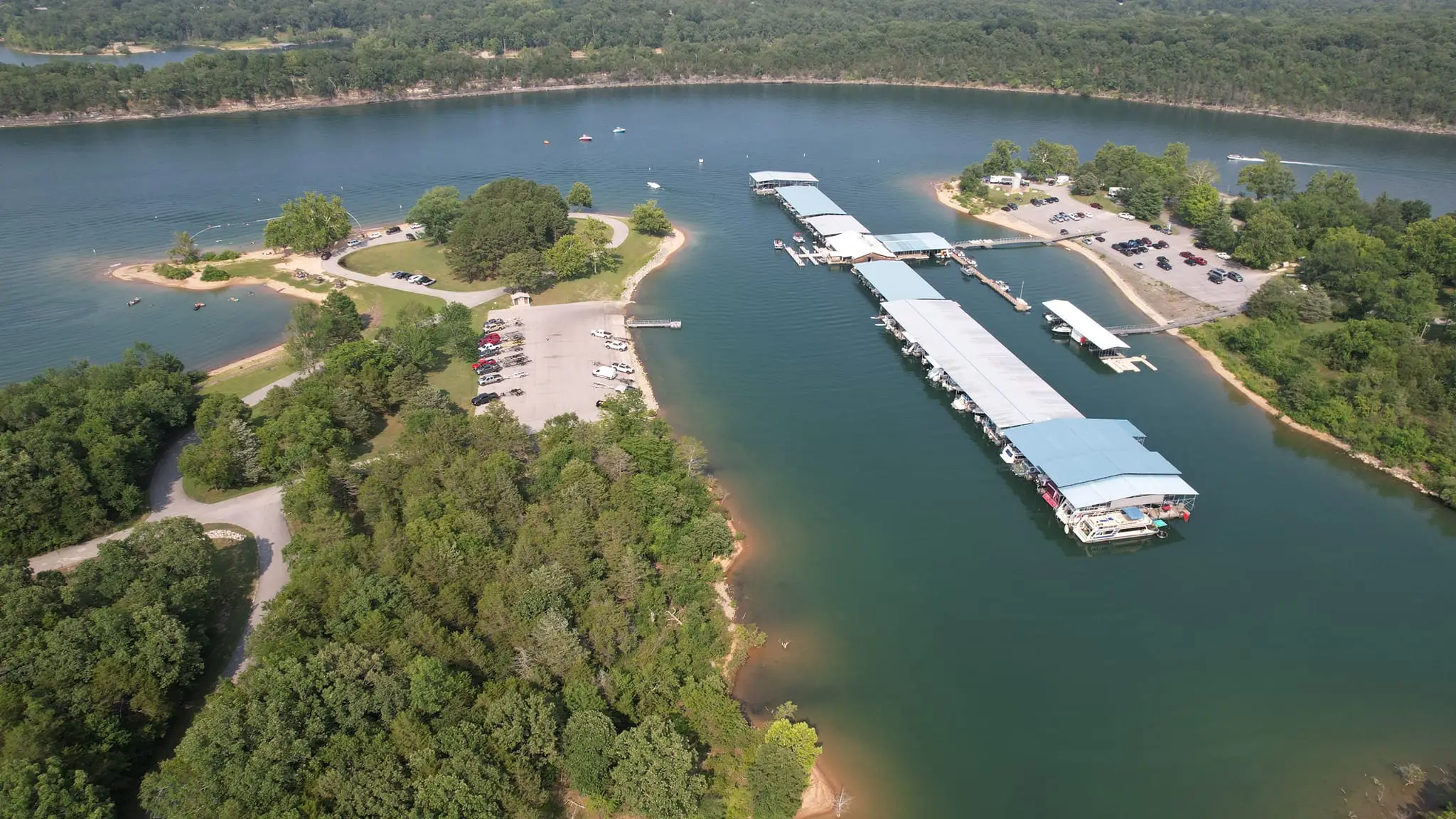 Table Rock Lake Boat & Slip Rentals @ Big M Marina