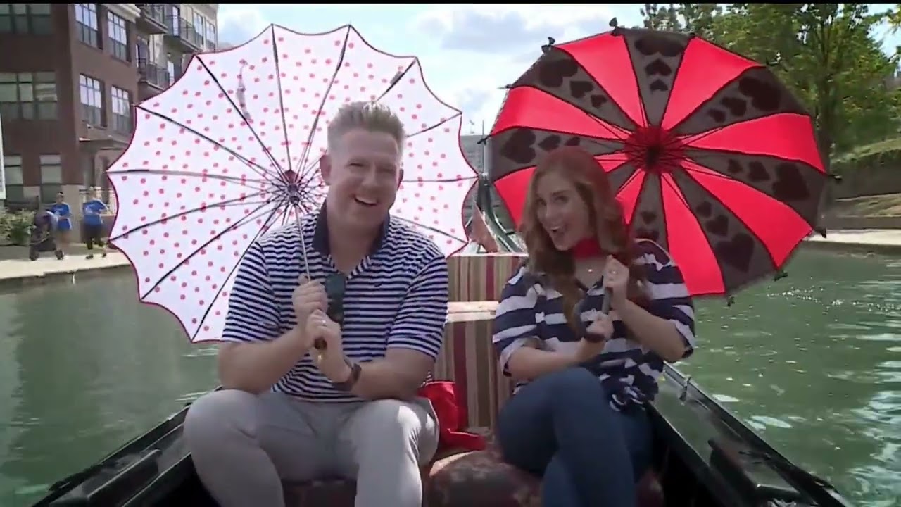 Old World Gondoliers