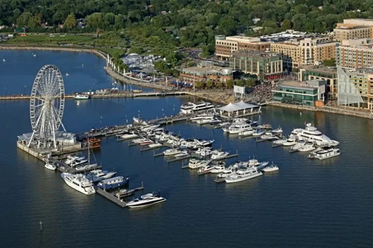 National Harbor Marina