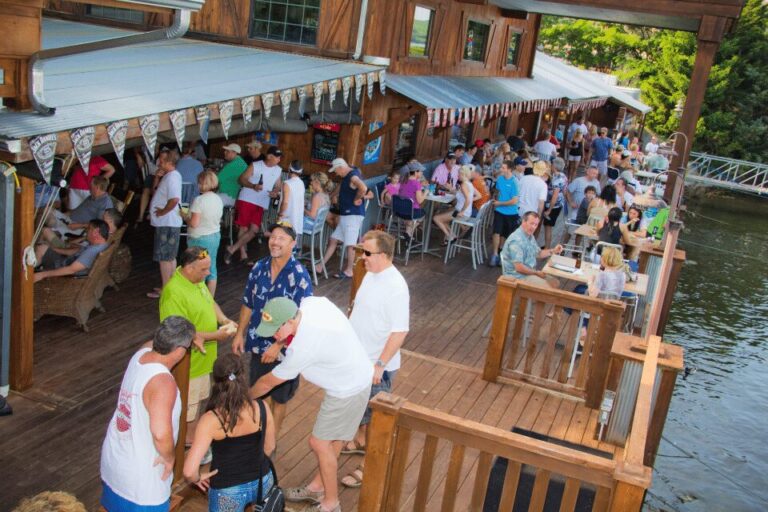 Shorty Pants Lakeside Cajun Restaurant & Marina