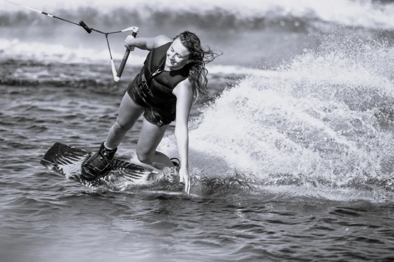 RONIX WAKE STORE